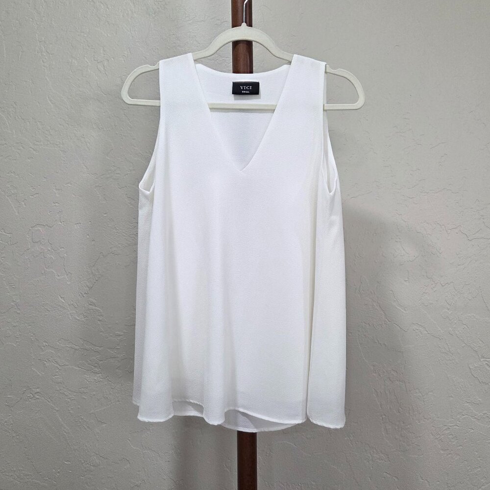 Vici Sleeveless Woven Blouse